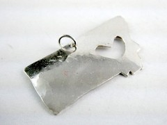 Vintage Hammered Sterling Silver I Love Montana State Pendant Charm 2.6g .75 In