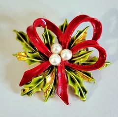 Vintage ART Arthur Pepper Holiday Brooch Spray Greens Fx.Pearls Red Enamel Bow