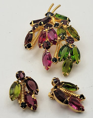 Juliana D & E DeLizza Elster Leaf Brooch and Earring Set #2