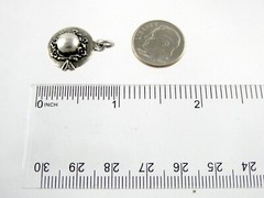 Vintage Designer WW Sterling Silver Flower Hat Charm or Pendant 925 3.3g .75 In
