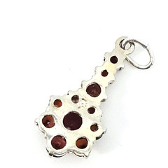Vintage Bohemian Style Garnet Red Stone Cluster Pendant Charm 20mm