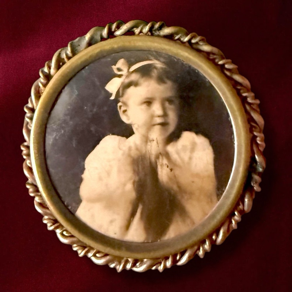 Victorian Mourning Photo Brooch Child Portrait Antique C Clasp Pin