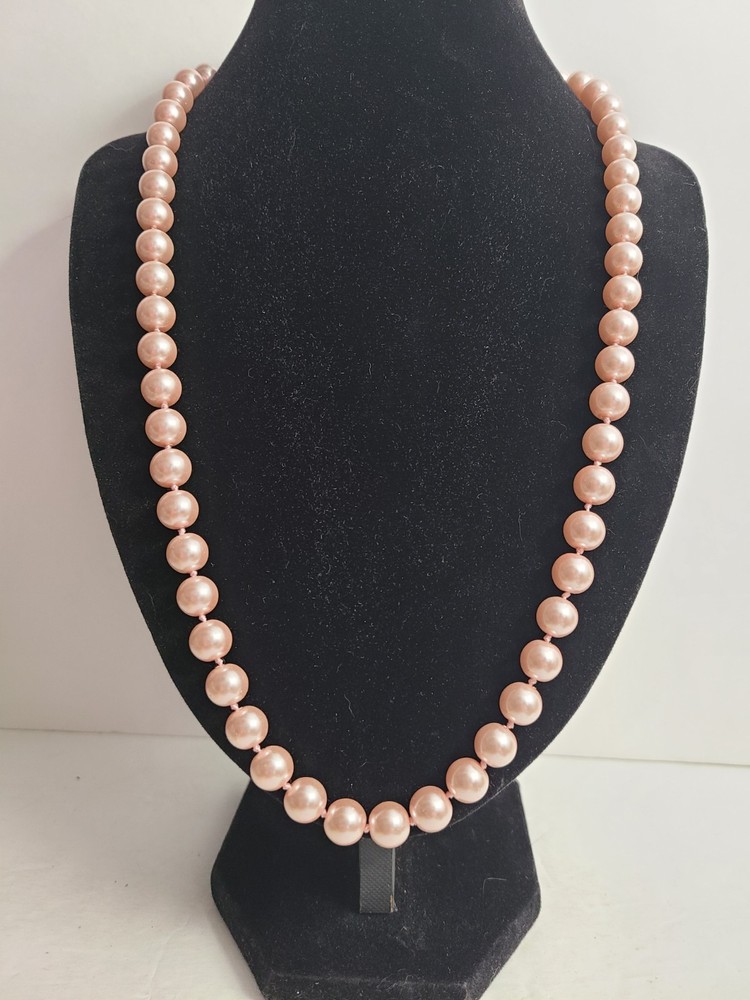 Stunning Vintage Estate Knotted Light Pink Glass Pearl Necklace Gold Clasp Class
