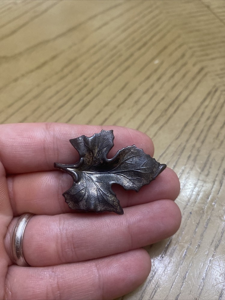 JEWEL ART 925 Sterling Silver – Vintage Dark Tone Floral Leaf Brooch Pin Pendant
