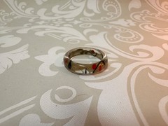 Thin Lucite Band Ring Red and Black Abstract Design Size 7.5