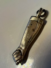 Vintage 1.25″ Stamped H G Sterling Silver Fist Thumb Pendant 6g