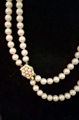 VTG Faux Pearl DoubleStrand Necklace With 18″ Lgth & Ornate Box Clasp 7mm Pearls