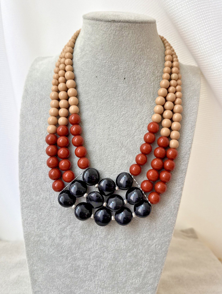Vintage 1990s y2k Brutalist Modernist Necklace boho hippie career beaded Unique