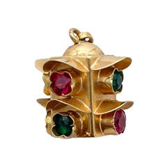 Vintage 18K Yellow Gold 3D Traffic Light Emerald Ruby Gemstone Charm