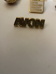 Lot Of 26 Vintage Avon & Avon Representative Awards Brooches Pins Pendant
