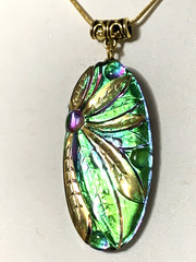 NEW LISTING*RARE ART-DECO IRIDESCENT CZECH GLASS DRAGONFLY NECKLACE.Peacock.g