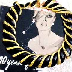 VTG RUNWAY BOOK PC WIDE NAPIER BLACK ENAMEL GP “MODERN ARTS” NECKLACE WEIGHTY