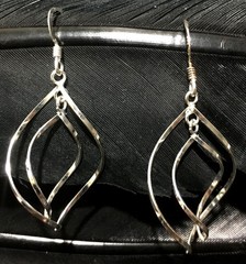 DAINTY ESTATE STERLING SILVER DOUBLE SWIRL DESIGN DANGLE EARRINGS 1 7/8″ LONG
