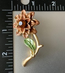 Gold Tone Brooch Lot Floral Rhinestones Filigree Flower 1 Liz Claiborne