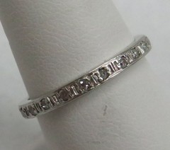 VINTAGE PLATINUM & 0.66ct ROUND DIAMOND ETERNITY RING SIZE 8