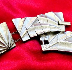VTG RUNWAY UNSGND LES BERNARD EGYPTIAN SILVER TEXTURED COLLAR NECKLACE EXC