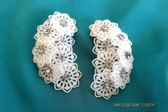 VINTAGE 50s SOFT PLASTIC & RHINESTONE FLOWER EAR-CLIMBER EARRINGS