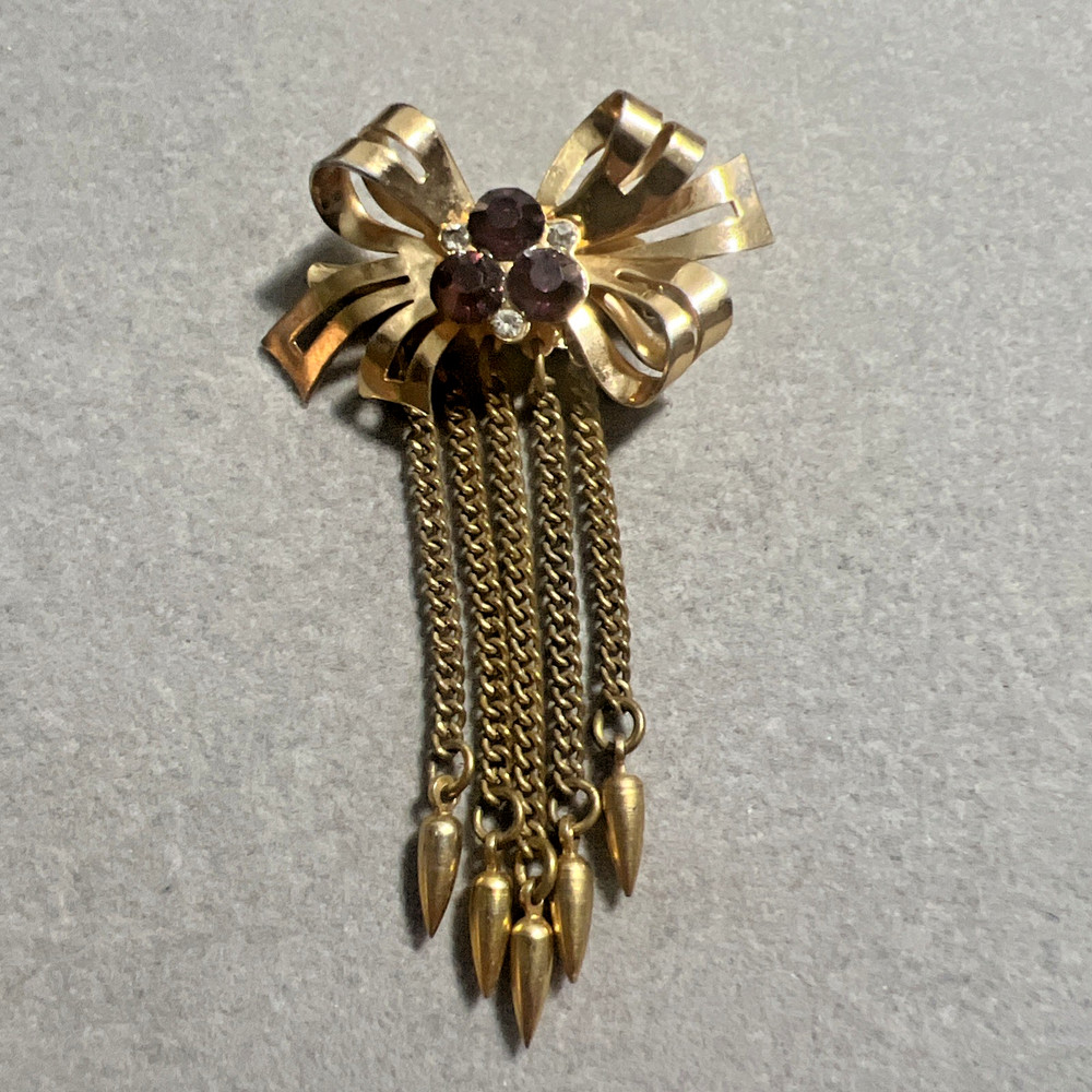Vintage Coro Bow Brooch Pin Purple Rhinestone Gold Tone Dangle Dangling Chains