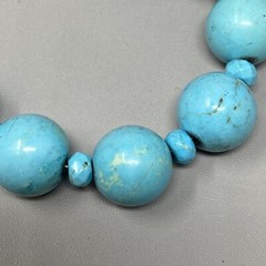 Dyed Howlite Stone Necklace Turquoise Color Graduating Beads Chakra Artisan 18″