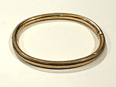 LUSTERN 10K GOLD FILLED VICTORIAN REPOUSSED CHILD’S BRACEELT HINGED NO MONOGRAM