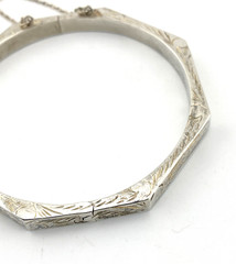 Vintage Sterling Silver Engraved Octagonal Hinged Bangle Bracelet