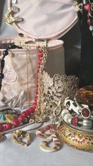 Grandma’s Estate; Jewelry, Trinkets, & Vtg, Fun, Floral Inspired Junk! #171