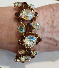 Vintage Juliana DE Topaz AB Crystal Rhinestone 5 link bracelet, brooch, earrings