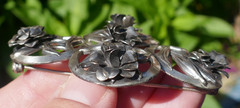 Vintage Designer CORO Sterling Silver Open-Work Flower Designed Brooch – 17.4g.
