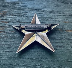Vintage Jan Michaels San Francisco Silver Tone General Star Brooch Pin Signed