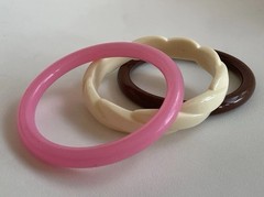 Vintage Bangles LOT 3 bracelet Neapolitan ice cream colors Pink cream chocolate