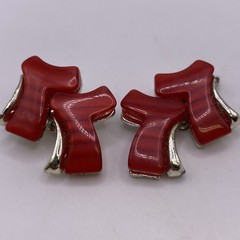 Lot of 6 Pair Clip on Earrings Vintage Thermoset Moonglow Fruit Flowers Jewelry
