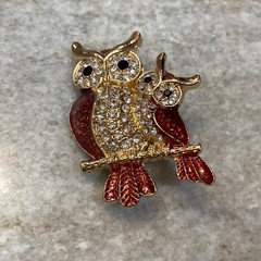 BROOCH GOLD TONE PIN RHINESTONE ENAMEL RED OWL BIRD