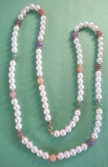 Vintage COLORFUL Acrylic & FAUX PEARL Beaded Necklace