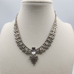 Vgt Glamorous Silver Tone Bib Style Choker/ Necklace w/ Cascading Rhinestones