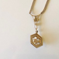 Vintage 10k FILIGREE PENDANT GREEN PINK GOLD