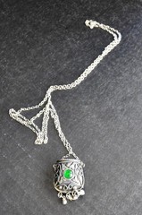 Vintage Silver Tone Handbag Purse Prayer Box Pendant 3 Green Stones Opens
