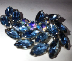 JULIANA Aqua Blue Rhinestone Leaf Flower Pin Broach Multi shaped Rhinestones
