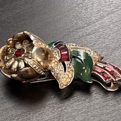 Vintage Patent-Number Trembler Figural Flower Clip / Brooch 1940s