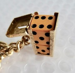 dICE CAGE CHARM BRACELET METAL UNISEX KITSCHY VINTAGE COSTUME JEWELRY neocurio