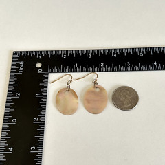 Ladies Vintage Mother Of Pearl Shell MOP Ladies Drop Earrings