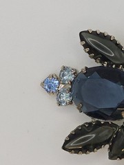 Vintage Juliana DeLizza Elster Sapphire Blue Rhinestone Brooch Pin Unmarked