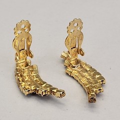 Vintage Rhinestone Clip On Earrings Purple Clear Climber Gold Tone 1 3/8″