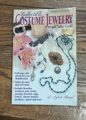 COLLECTIBLE COSTUME JEWELRY: ID AND VALUE GUIDE By S. Sylvia Henzel