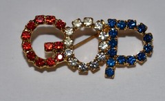 VINTAGE PATRIOTIC GOP PIN BROOCH GOLD METAL RHINESTONES RED WHITE BLUE