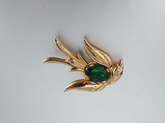 Coro Signed Swallow Bird Brooch (A595)
