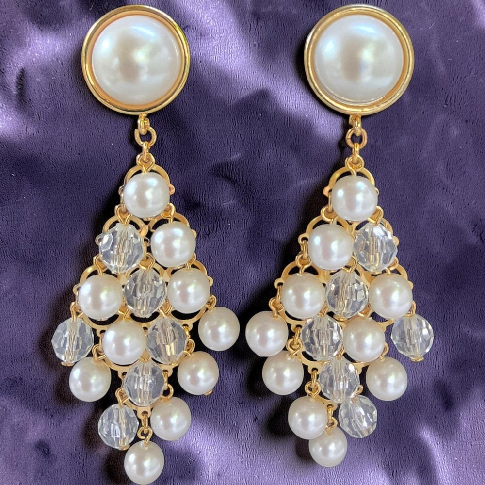 Vintage Avon Faux Pearl Crystal Waterfall Chandelier Clip On Earrings Gold Tone