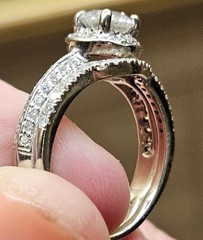 Beautiful Vintage 14k White Gold Diamond Wedding Set. Size 5.75-6.