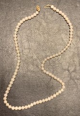 Vintage Pearl Necklace 18k Gold Clasp 19” Long 90 Hand-Strung Pearls