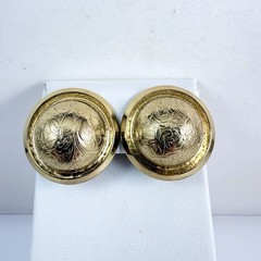 Vintage 1980s Etched Gold Tone Domed Round Clip on Earrings