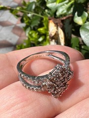VINTAGE 14K WHITE GOLD CHAMPAGNE & WHITE DIAMONDS SPRAY CROSSOVER COCKTAIL RING